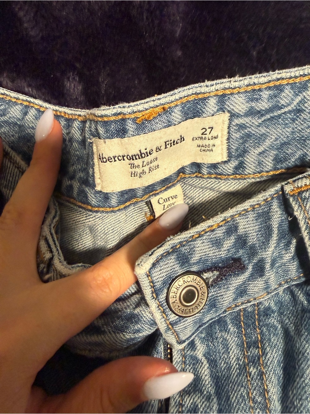 Abercrombie & Fitch Curve Love High Rise Loose Jeans